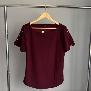 Ann Taylor NWT Pearl-Accent Short Sleeve Top in Burgundy